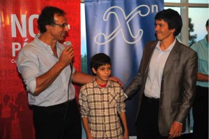 Enrique Baliño con Gonzalo y Guillermo Spinelli